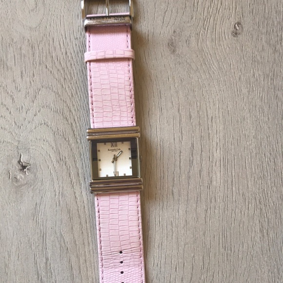 Kenneth Cole Watch - Picture 2 of 4